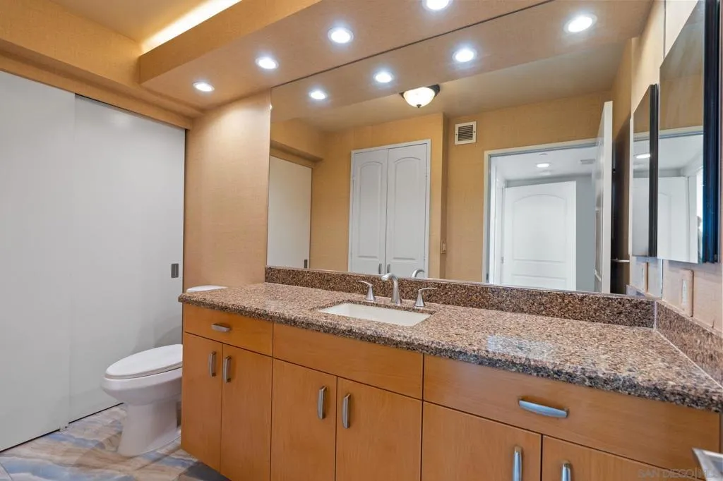 1820 Avenida Del Mundo 1504, Coronado, California 92118 home-pic-14