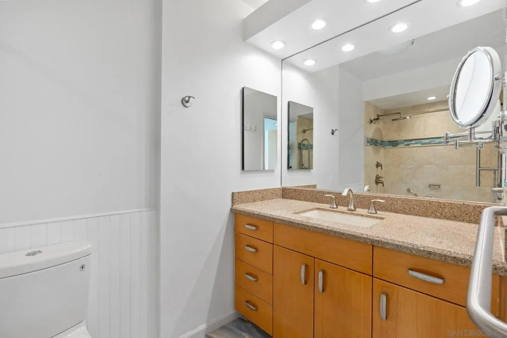 1820 Avenida Del Mundo 1504, Coronado, California 92118 home-pic-15