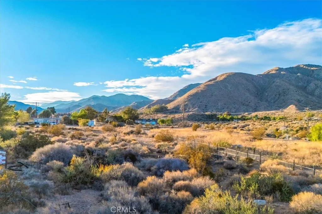 9467 N Star, Morongo Valley, California 92256 home-pic-36