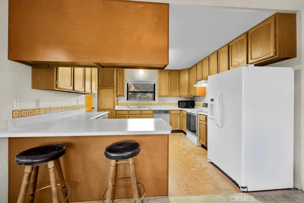9467 N Star, Morongo Valley, California 92256 home-pic-13