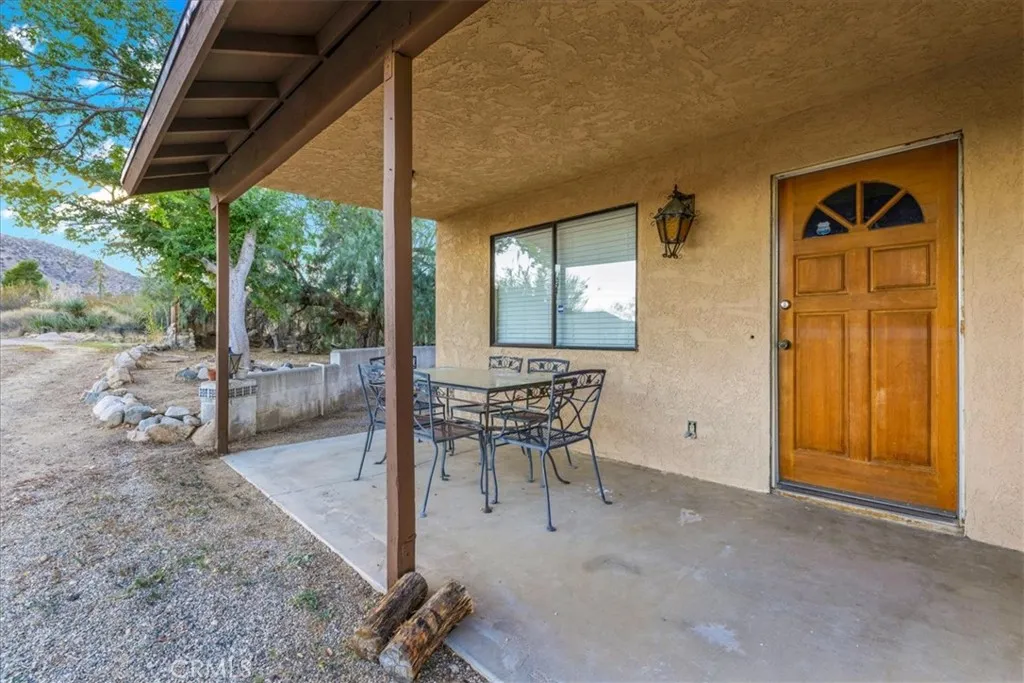 9467 N Star, Morongo Valley, California 92256 home-pic-2