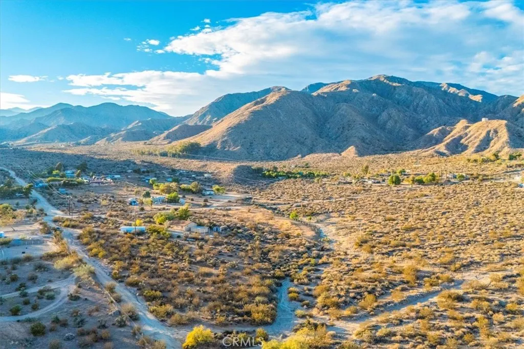 9467 N Star, Morongo Valley, California 92256 home-pic-48