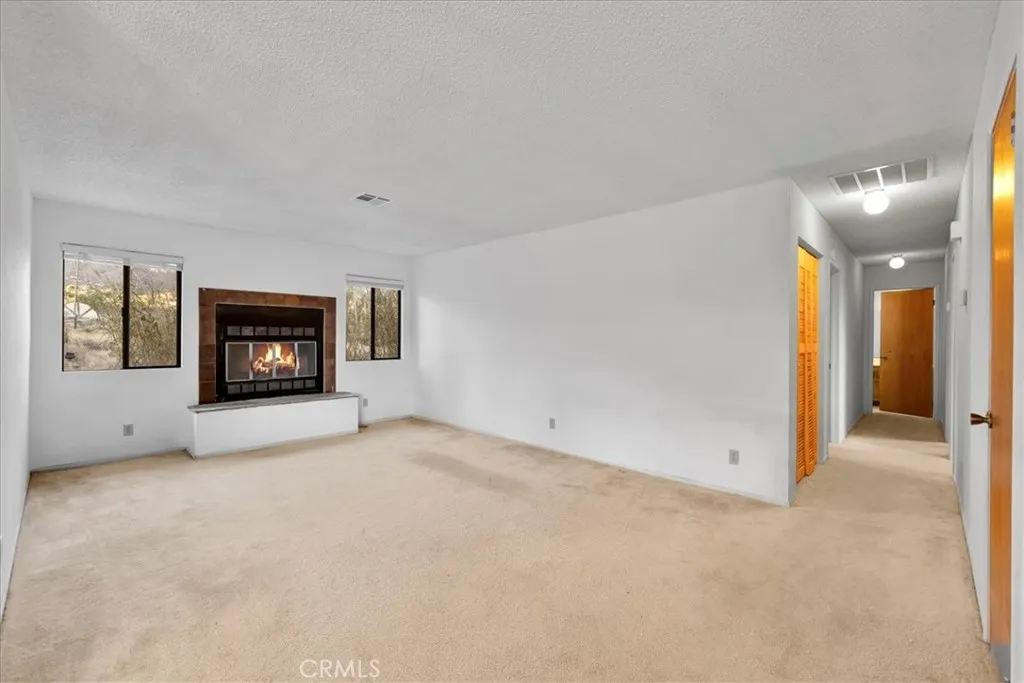 9467 N Star, Morongo Valley, California 92256 home-pic-9