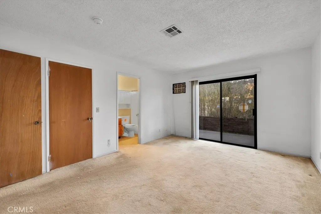 9467 N Star, Morongo Valley, California 92256 home-pic-18