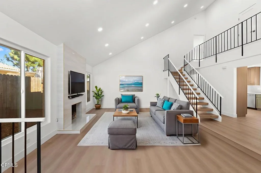 958 Palmer Avenue, Camarillo, California 93010 home-pic-8