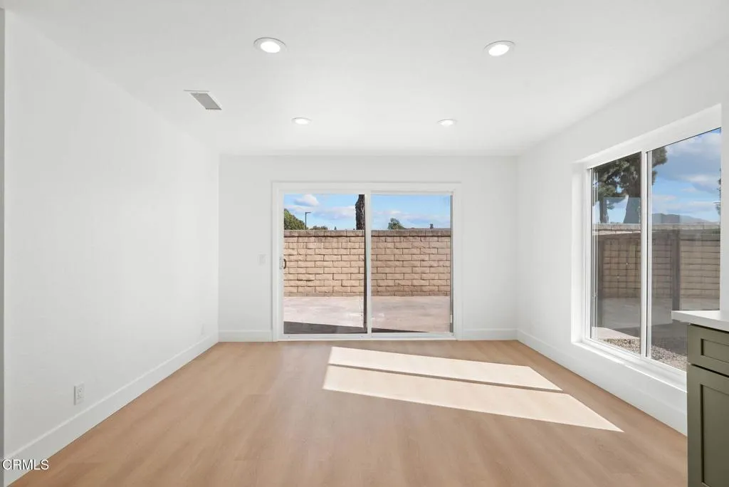 958 Palmer Avenue, Camarillo, California 93010 home-pic-18