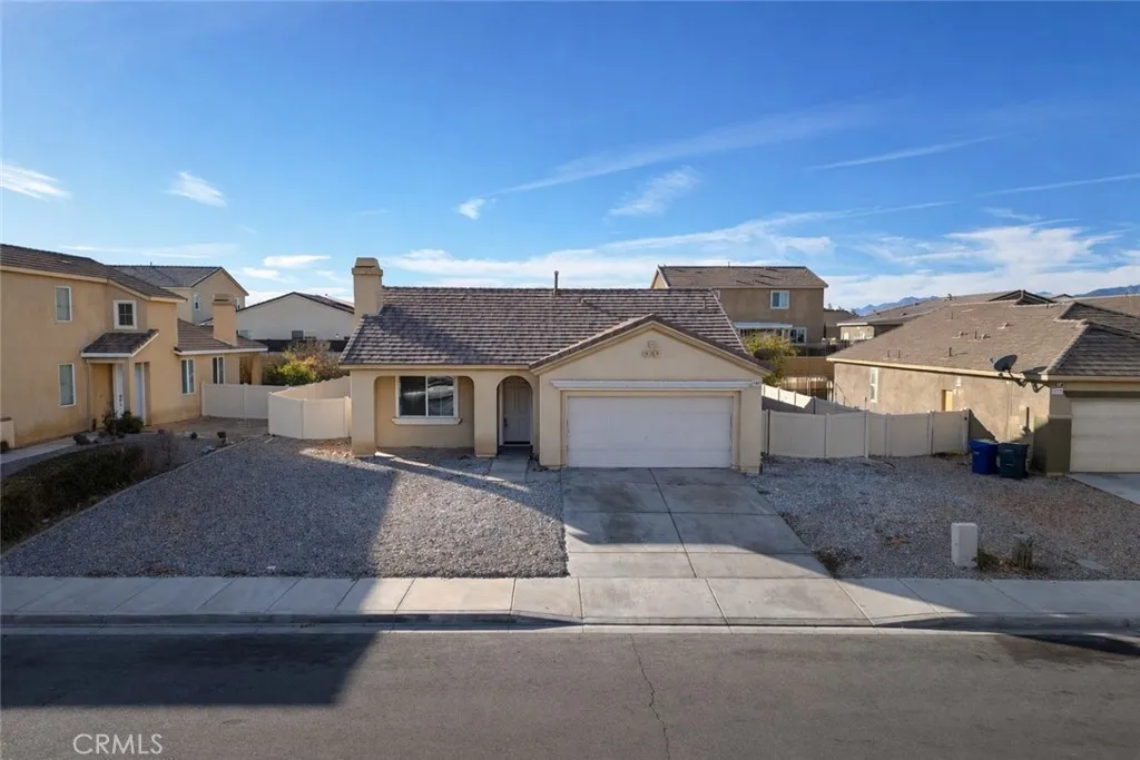 11807 Desert Glen, Adelanto, California 92301 home-pic-1