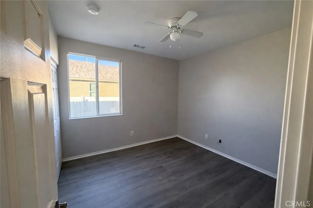 11807 Desert Glen, Adelanto, California 92301 home-pic-8