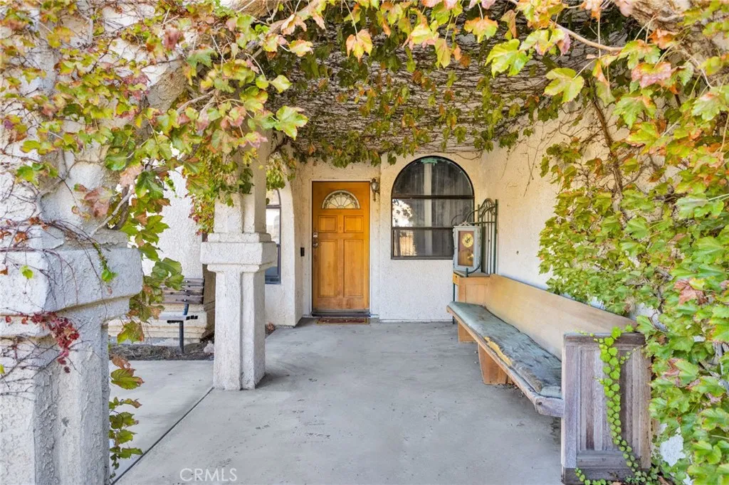 27325 Strawberry, Helendale, California 92342 home-pic-7