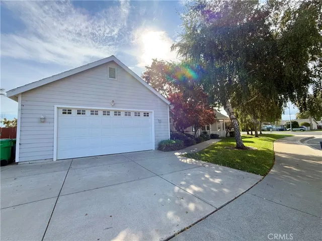 1602 Jonathan, Santa Maria, California 93454