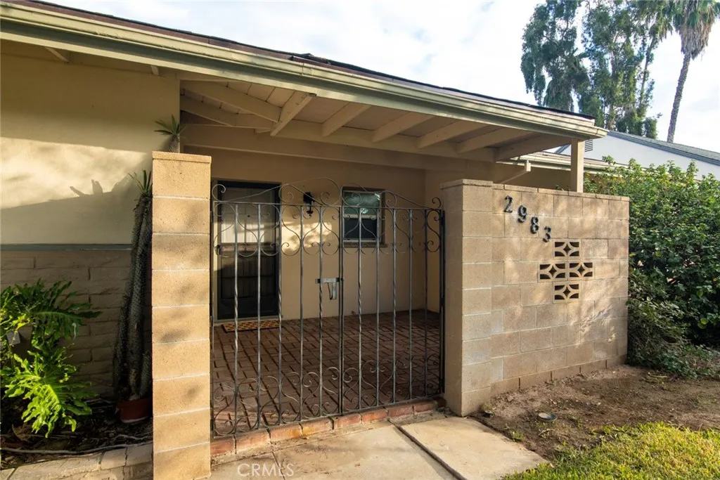 2983 Cheyenne Road, Riverside, California 92506 home-pic-1