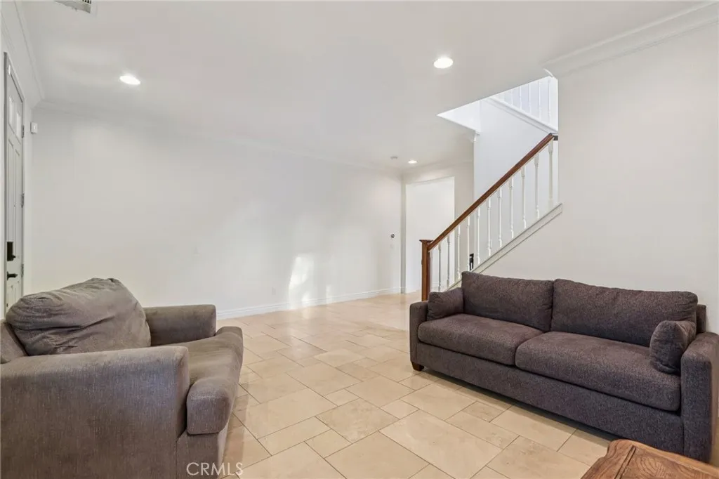 24892 Pine Mountain Terrace, Corona, California 92883 home-pic-17