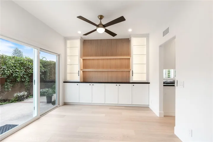 2750 Point Del Mar, Corona Del Mar, California 92625