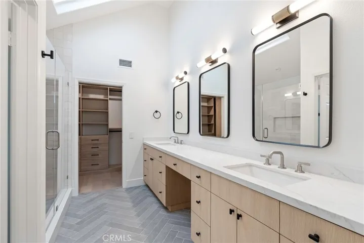 2750 Point Del Mar, Corona Del Mar, California 92625