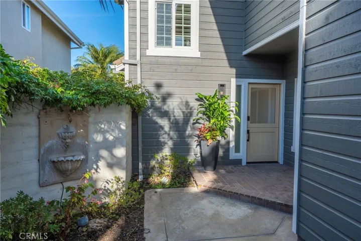 2750 Point Del Mar, Corona Del Mar, California 92625