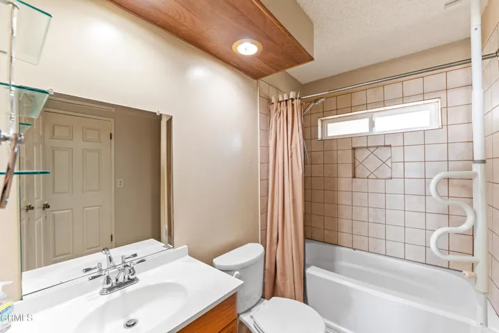 75 Poinsettia Gardens MLS-32