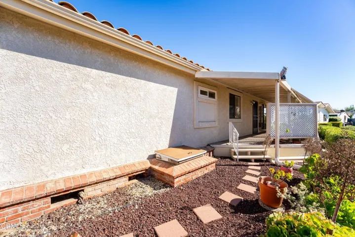 75 Poinsettia Gardens MLS-36