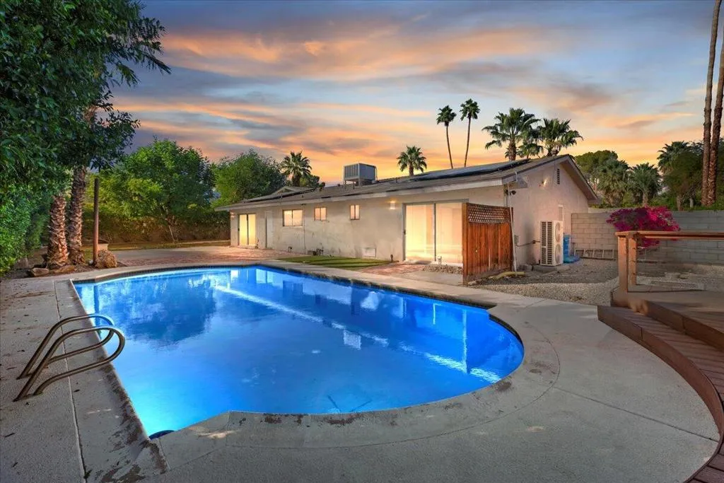 2183 E Paseo Gracia, Palm Springs, California 92262 home-pic-31