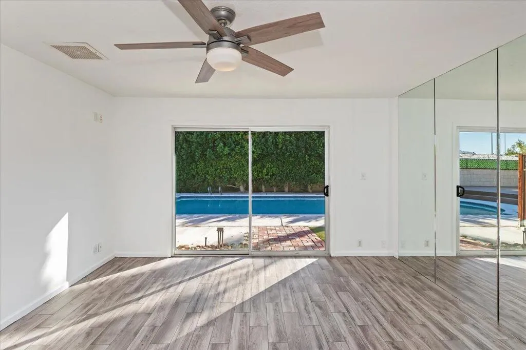 2183 E Paseo Gracia, Palm Springs, California 92262 home-pic-24