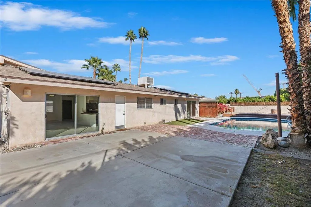 2183 E Paseo Gracia, Palm Springs, California 92262 home-pic-30