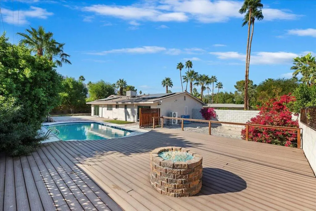 2183 E Paseo Gracia, Palm Springs, California 92262 home-pic-33