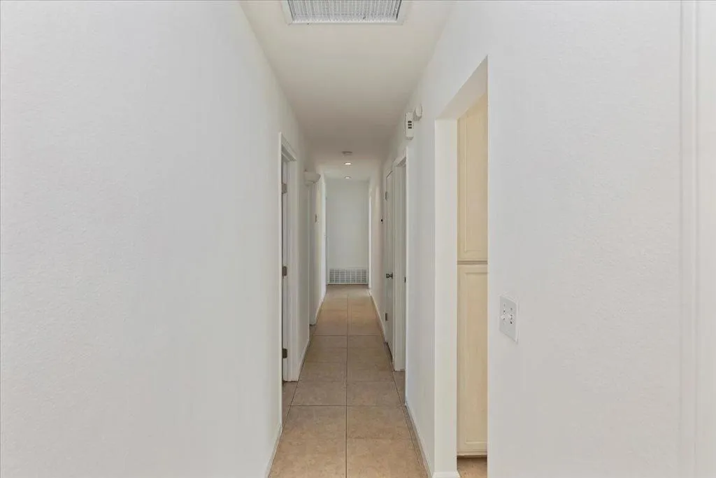 2183 E Paseo Gracia, Palm Springs, California 92262 home-pic-16