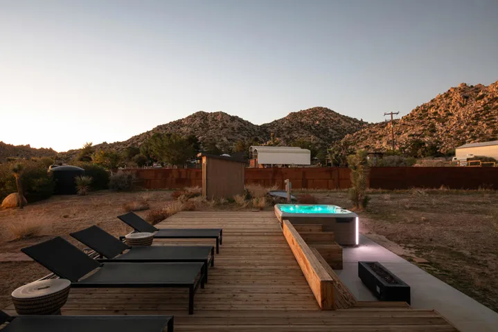 5544 Roy Rogers Road, Pioneertown