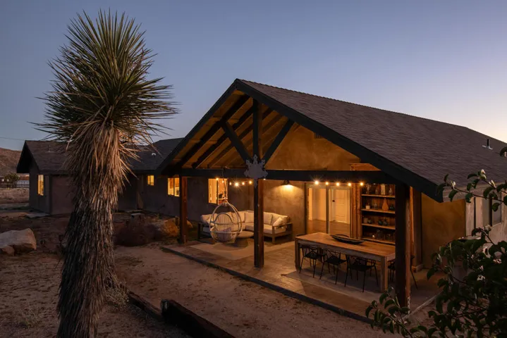 5544 Roy Rogers Road, Pioneertown
