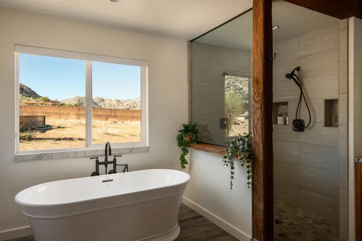 5544 Roy Rogers Road, Pioneertown