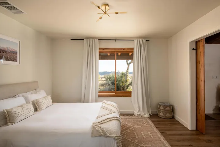 5544 Roy Rogers Road, Pioneertown