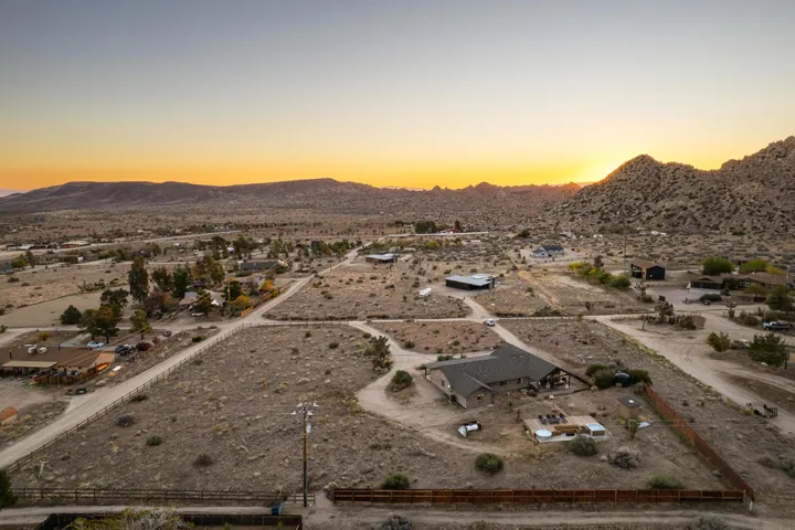 5544 Roy Rogers Road, Pioneertown