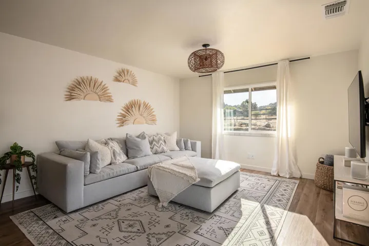 5544 Roy Rogers Road, Pioneertown