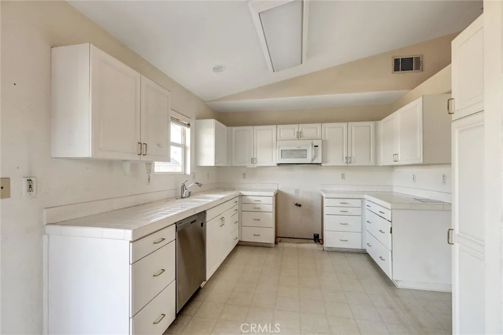 3060 Linder, Hemet, California 92545 home-pic-11