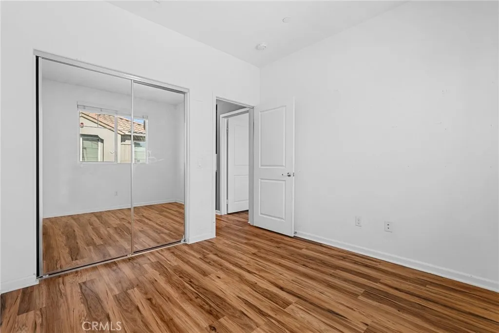 7600 N Courage Way, Van Nuys, California 91405 home-pic-21
