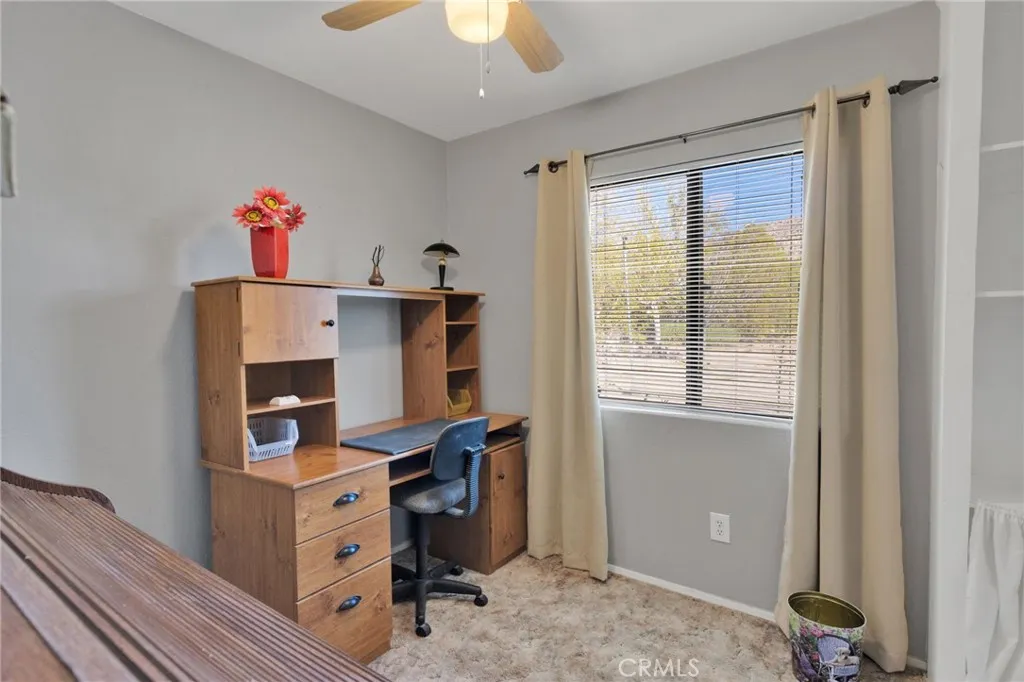 38744 East End Road, Lucerne Valley, California 92356 home-pic-20