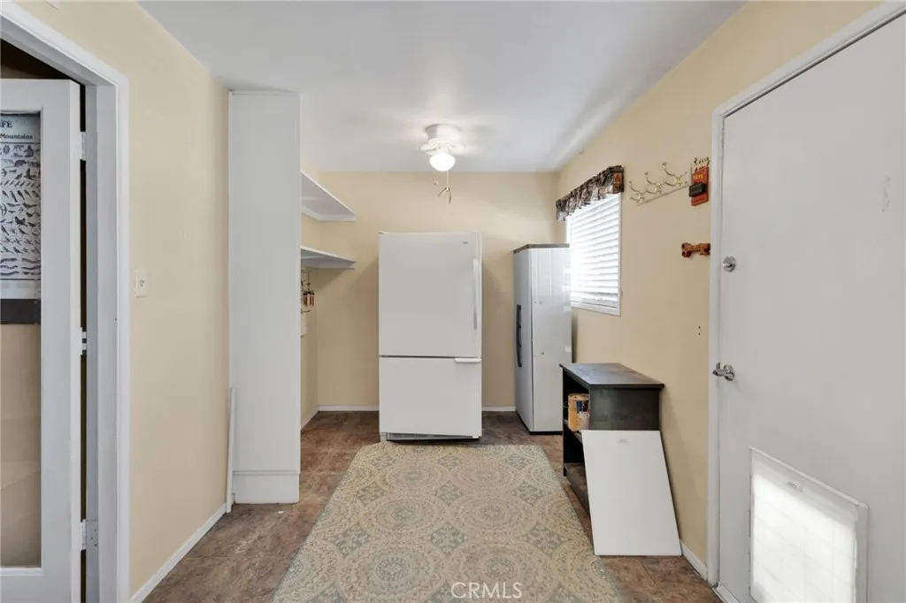 38744 East End Road, Lucerne Valley, California 92356 home-pic-34