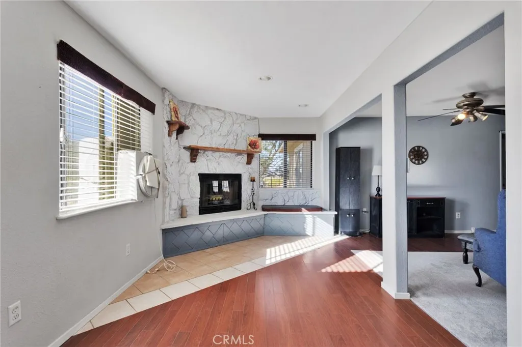38744 East End Road, Lucerne Valley, California 92356 home-pic-13