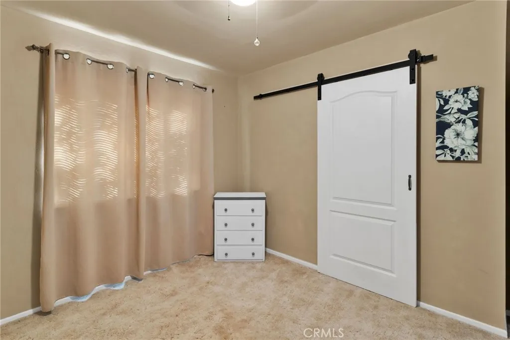 38744 East End Road, Lucerne Valley, California 92356 home-pic-22