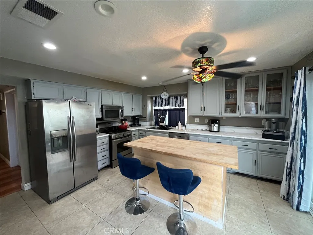 1491 Portrait, Perris, California 92571 home-pic-5