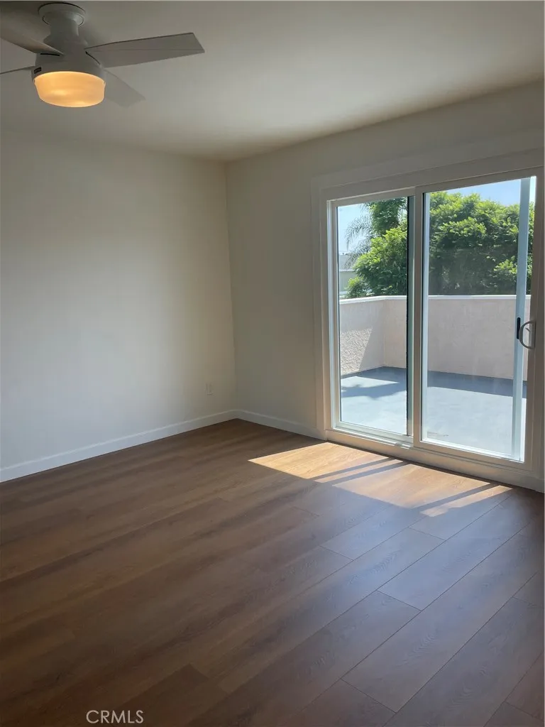 2217 Voorhees Avenue, Redondo Beach, California 90278 home-pic-28