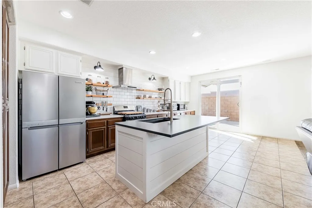 25897 Night Shade, Menifee, California 92584 home-pic-8