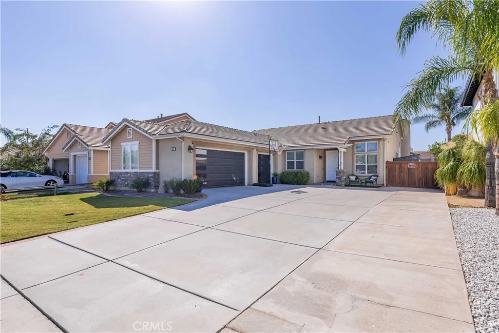 25897 Night Shade, Menifee, California 92584 home-pic-0