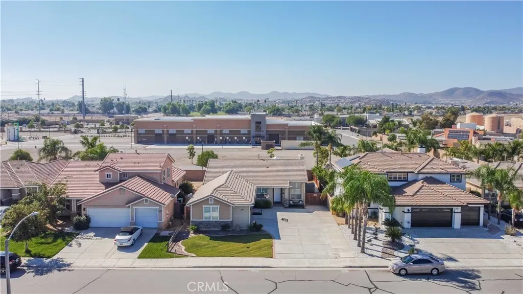 25897 Night Shade, Menifee, California 92584 home-pic-37