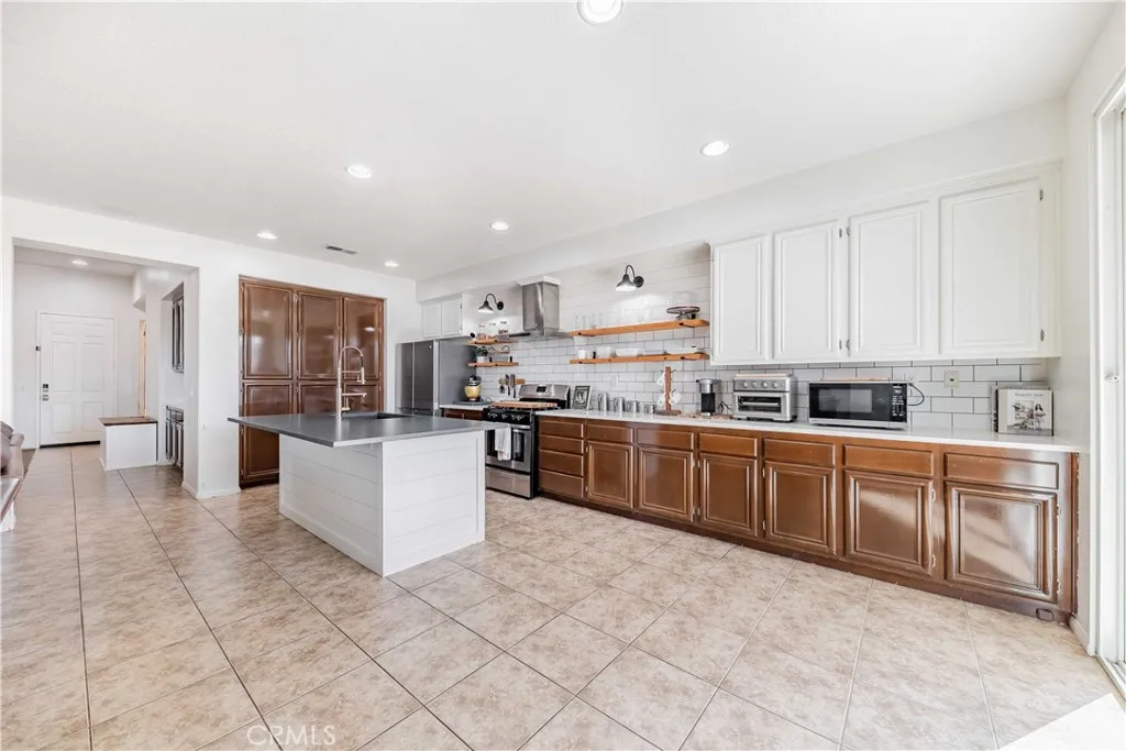 25897 Night Shade, Menifee, California 92584 home-pic-10