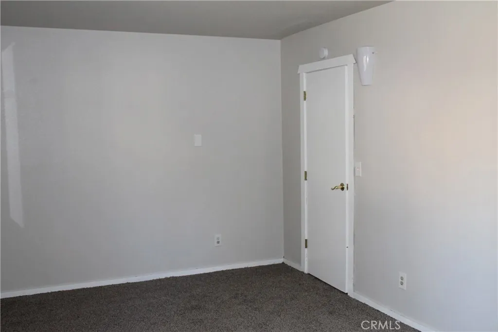 413 N North Shore, Big Bear City, California 92314 home-pic-6