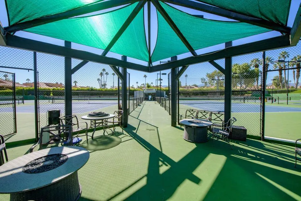 41629 Woodhaven Drive W, Palm Desert, California 92211 home-pic-35