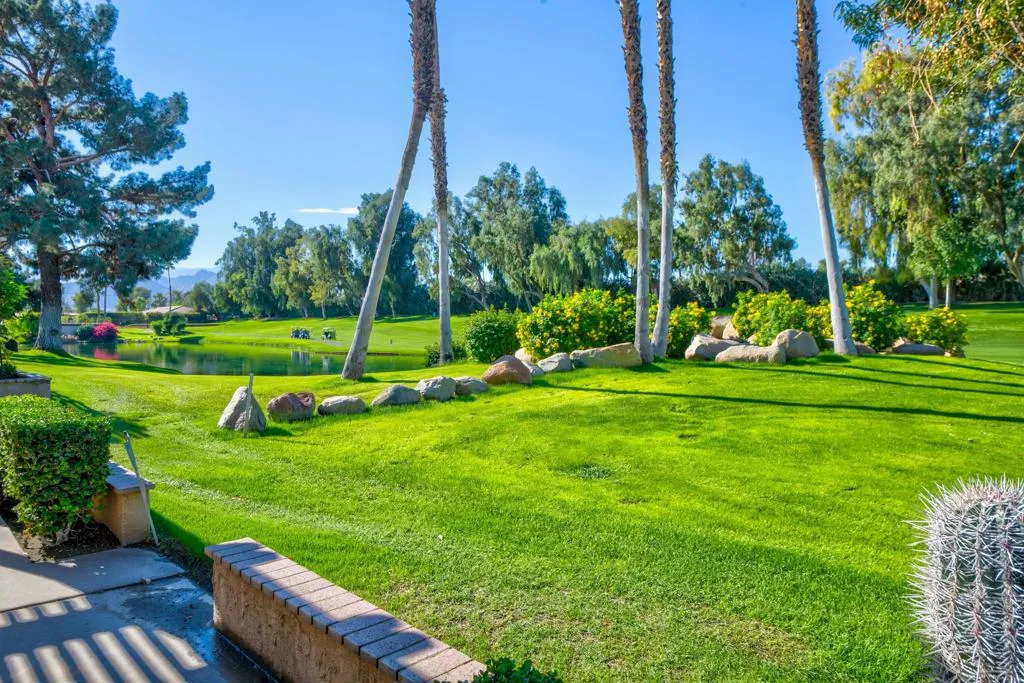 41629 Woodhaven Drive W, Palm Desert, California 92211 home-pic-0