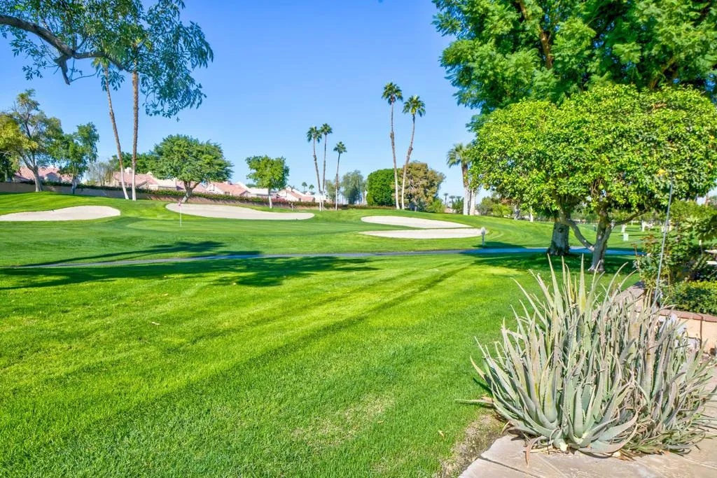 41629 Woodhaven Drive W, Palm Desert, California 92211 home-pic-30