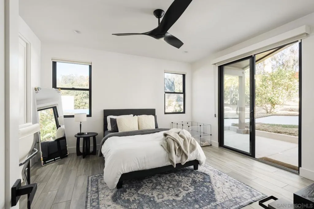 15102 Sun Valley Lane, Del Mar, California 92014 home-pic-47