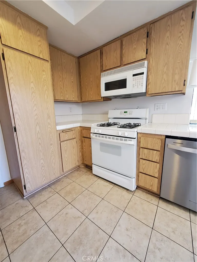 7864 Portola, Rancho Cucamonga, California 91730 home-pic-20